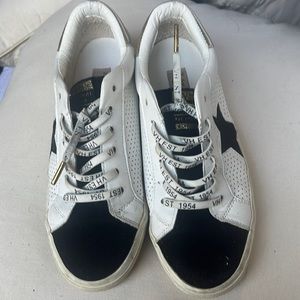 Vintage Havana sneakers
